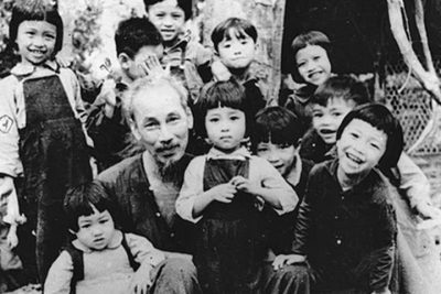Kỷ niệm 131 năm Ngày sinh Chủ tịch Hồ Chí Minh (19/5/1890-19/5/2021): Tháng Năm nhớ Bác